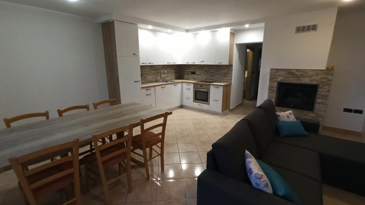 Apartma Apollonio Črni Kal Dış mekan fotoğraf