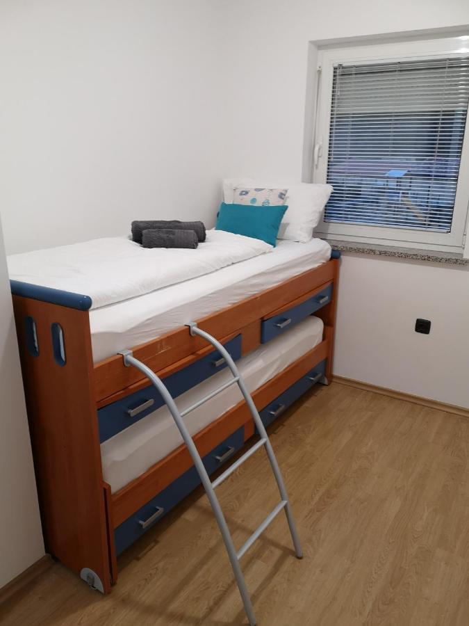 Apartma Apollonio Črni Kal Dış mekan fotoğraf